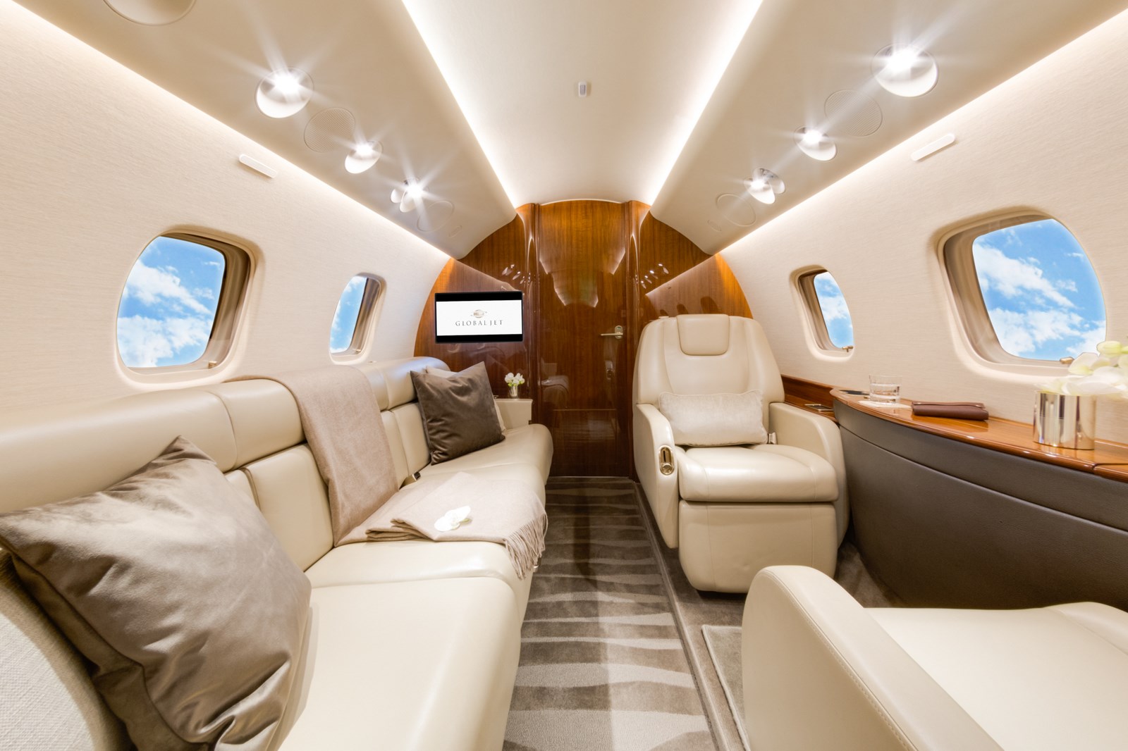 ιδιωτικό αεροσκάφος Embraer Legacy 650